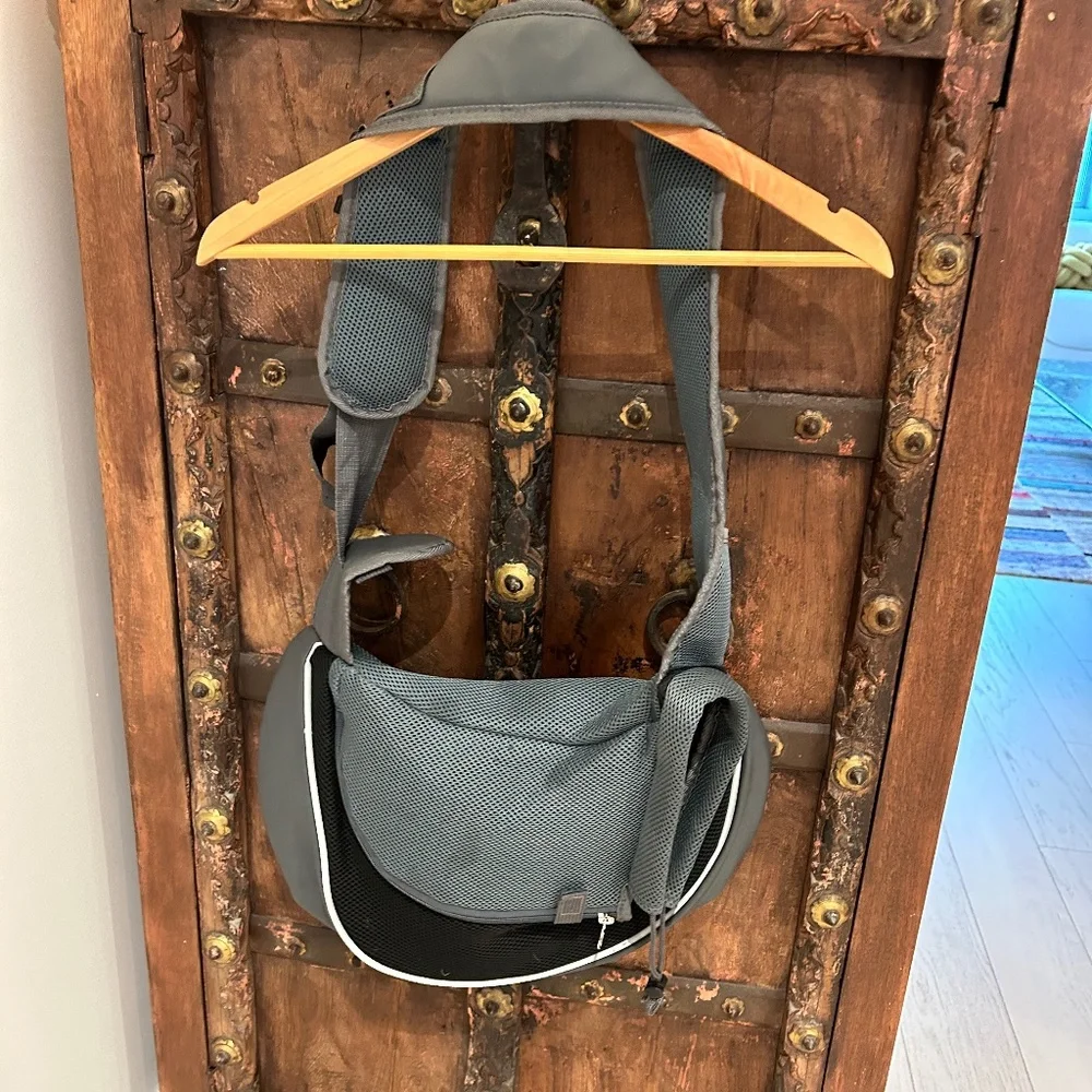 Small dog carrier